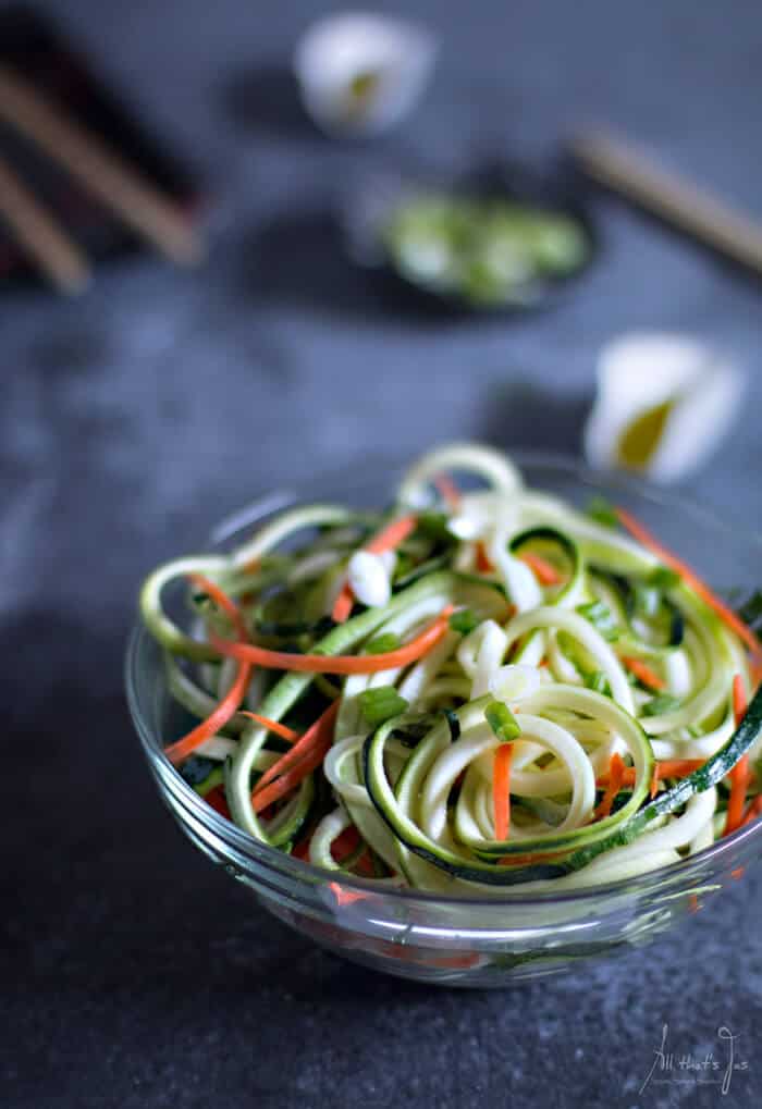 quick and easy Asian zucchini salad - All that's Jas