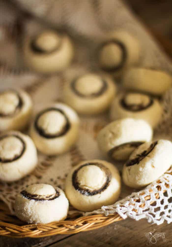 Sweet Mushroom Shortbread Cookies