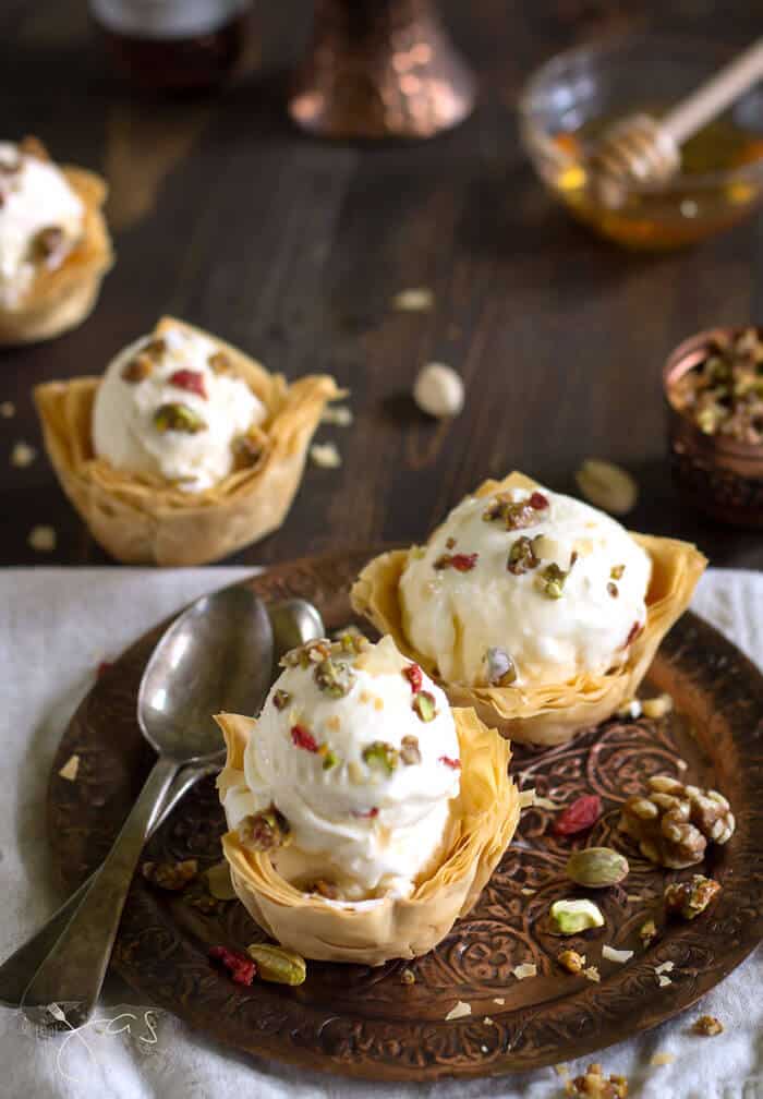 These baklava ice cream desserts are a sweet treat topped with a crunch. 