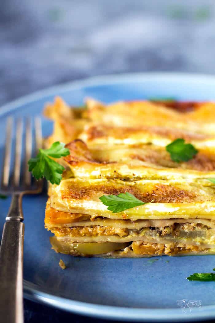 Vegetarian apple and butternut squash lasagna recipe.