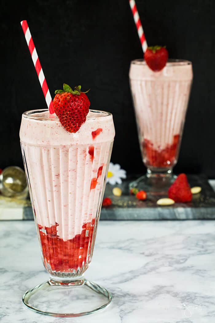 Healthy Indian-style smoothie, a strawberry lassi | allthatsjas.com |